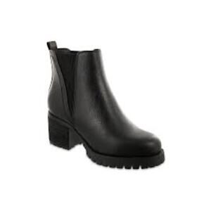 5/$50NIB Womans Mia Jody chelsea black boot size 6M